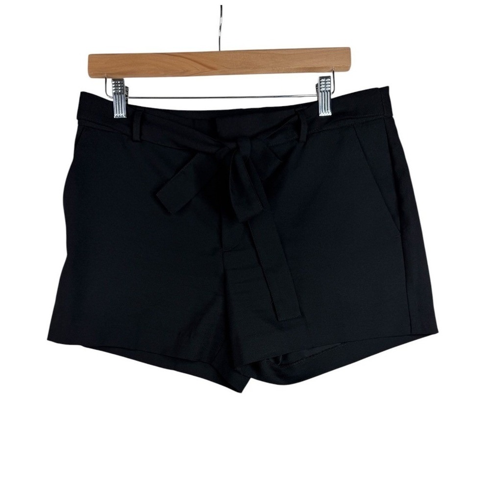 Banana Republic Women's Tie Waist Shorts Size 8 Color Black